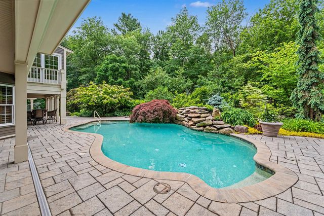 150 Brick Mill Road, Bedford, NH 03110