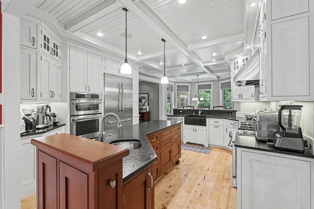 150 Brick Mill Road, Bedford, NH 03110