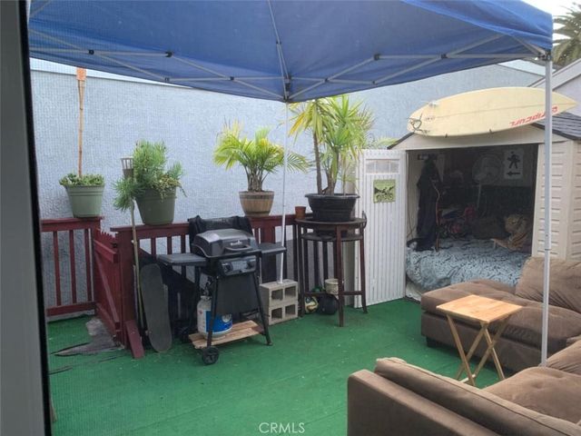 504 12th Street C, Huntington Beach, CA 92648