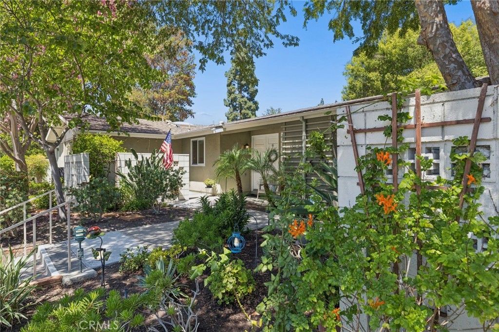 80 Calle Aragon G, Laguna Woods, CA 92637 — exterior