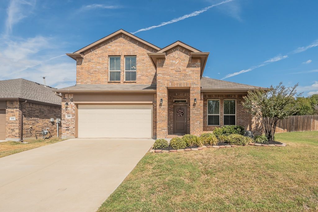300 Oakbluff Drive, Denton, TX 76210 — exterior