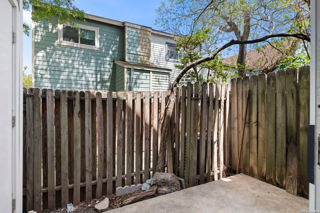 1805 Budding Blvd, San Antonio, TX 78247