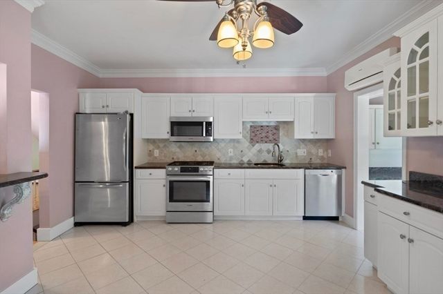 23-25 Church St 25, Malden, MA 02148