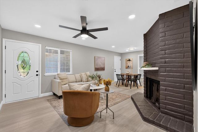 4323 Oconner Way, Sacramento, CA 95838