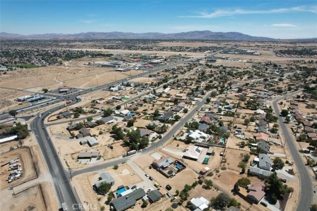 17831 Pitache Street, Hesperia, CA 92345
