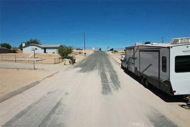 17831 Pitache Street, Hesperia, CA 92345