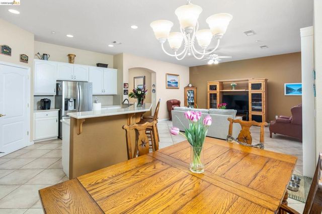 485 Coronation Dr, Brentwood, CA 94513