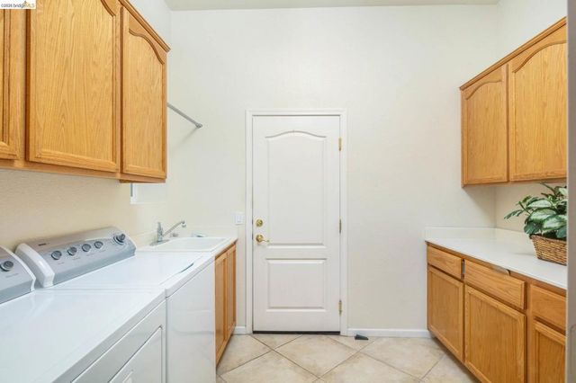 485 Coronation Dr, Brentwood, CA 94513