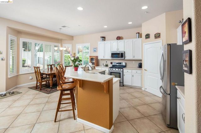 485 Coronation Dr, Brentwood, CA 94513