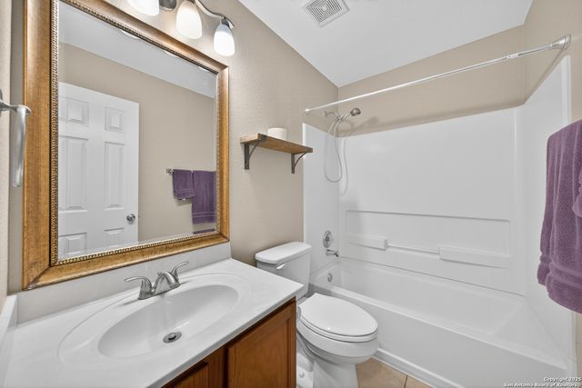 8031 Silver Grv, San Antonio, TX 78254