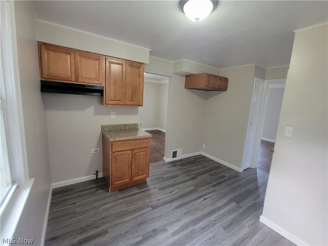 851 E 232nd Street, Euclid, OH 44123