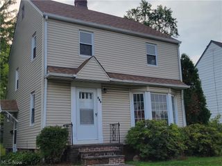 851 E 232nd Street, Euclid, OH 44123