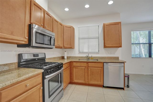 12471 NW 32nd Mnr 12471, Sunrise, FL 33323
