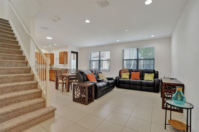 12471 NW 32nd Mnr 12471, Sunrise, FL 33323