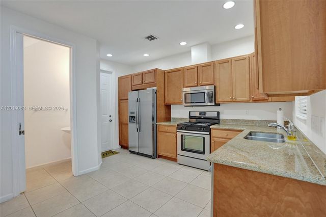 12471 NW 32nd Mnr 12471, Sunrise, FL 33323