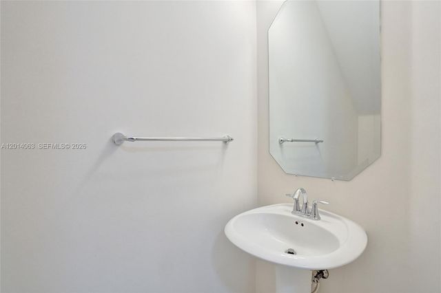 12471 NW 32nd Mnr 12471, Sunrise, FL 33323