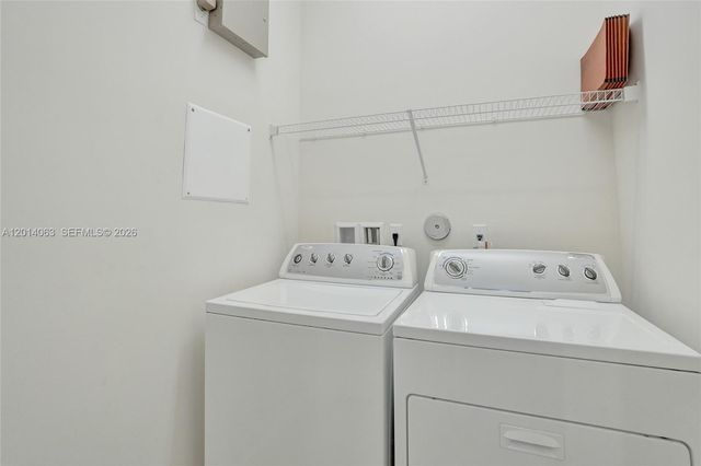 12471 NW 32nd Mnr 12471, Sunrise, FL 33323