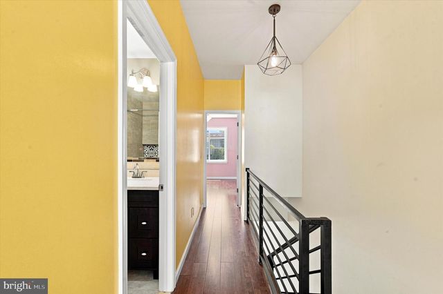 519 DUDLEY ST, Philadelphia, PA 19148