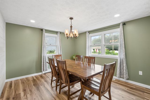 23 Shady Lane, Nashua, NH 03062