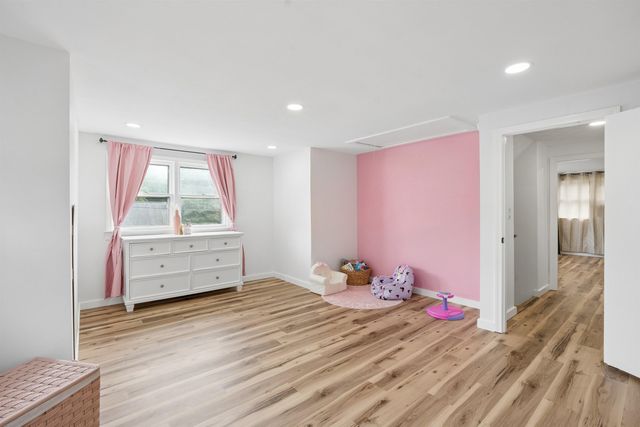 23 Shady Lane, Nashua, NH 03062
