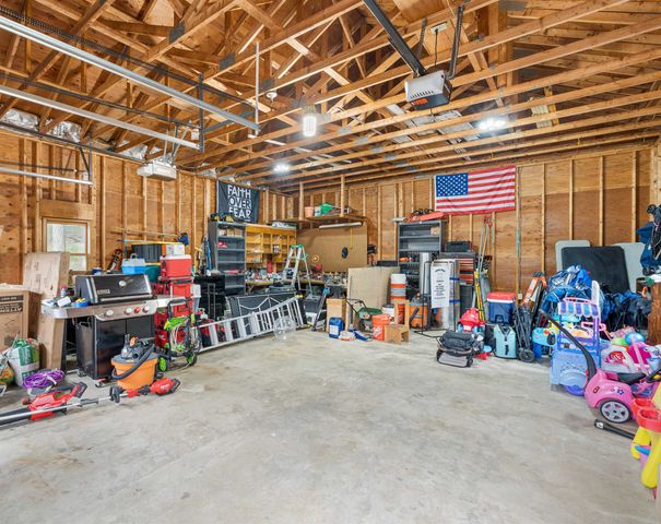 23 Shady Lane, Nashua, NH 03062