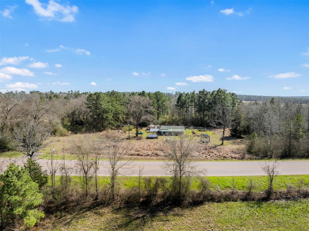 3562 Tx-7, Crockett, TX 75835
