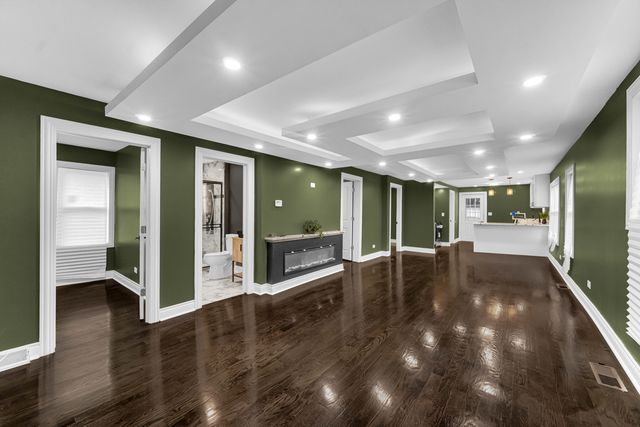 14135 Lincoln Avenue, Dolton, IL 60419