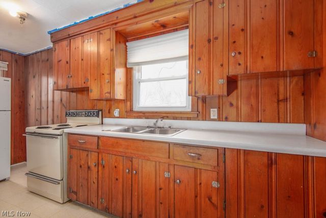 246 Grant Street, Ravenna, OH 44266