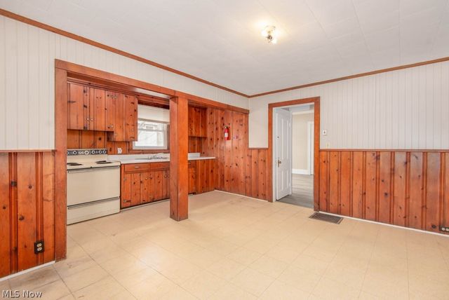 246 Grant Street, Ravenna, OH 44266