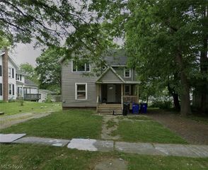 246 Grant Street, Ravenna, OH 44266
