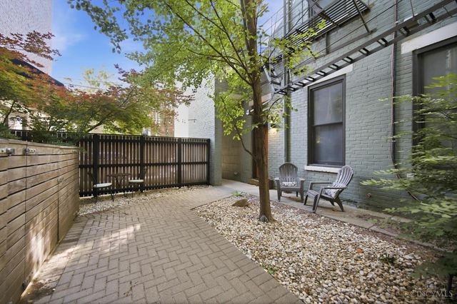 122 W Fifteenth St, Cincinnati, OH 45202