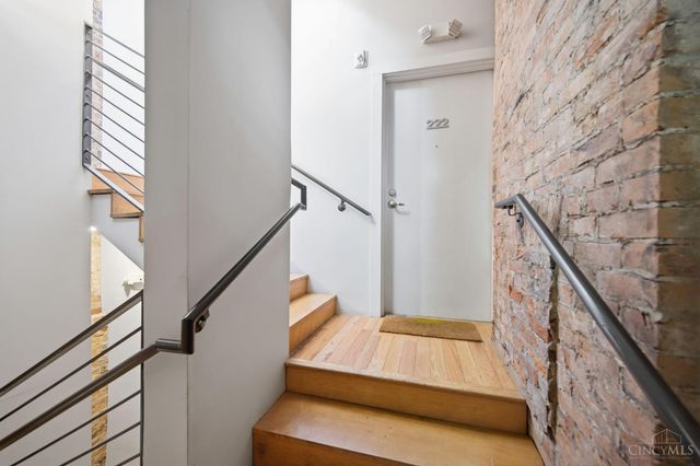 122 W Fifteenth St, Cincinnati, OH 45202