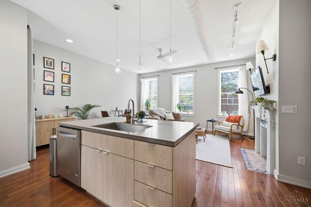 122 W Fifteenth St, Cincinnati, OH 45202