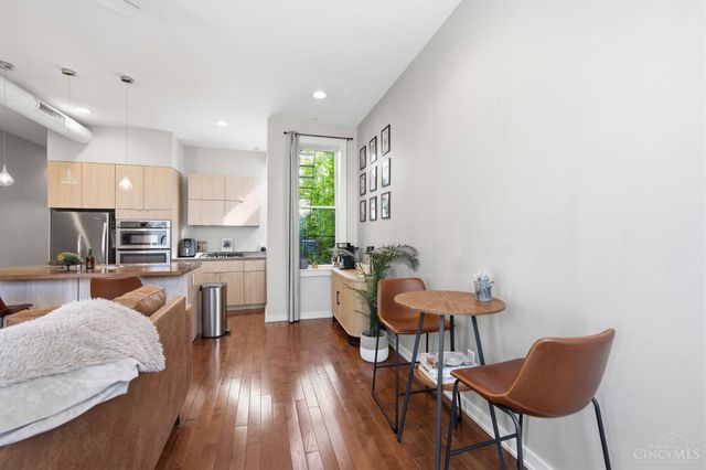 122 W Fifteenth St, Cincinnati, OH 45202