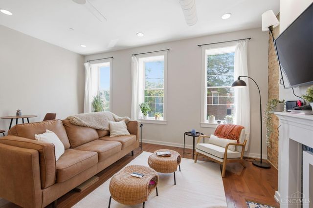 122 W Fifteenth St, Cincinnati, OH 45202