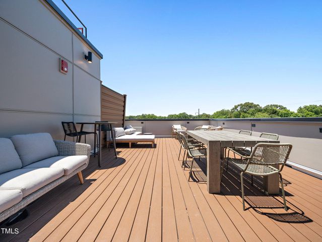 615 W Peace Street 306, Raleigh, NC 27610