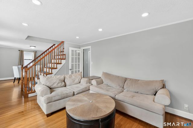 78 Edgemont Avenue, West Hartford, CT 06110