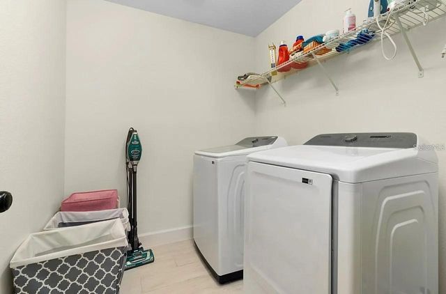 1136 PAPAYA CIRCLE, Davenport, FL 33897