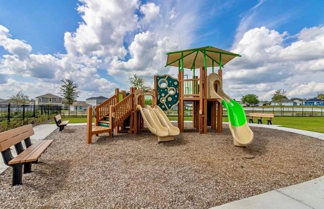 1136 PAPAYA CIRCLE, Davenport, FL 33897