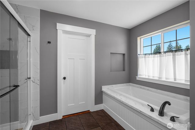 18443 Sargent Road, Rochester, WA 98579