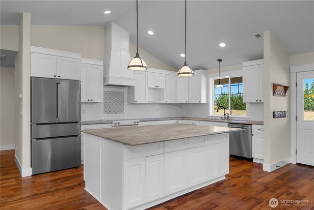 18443 Sargent Road, Rochester, WA 98579