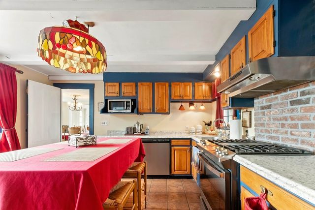 14 Grist Mill Street, Sutton, NH 03260