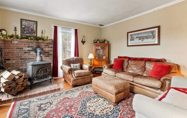 14 Grist Mill Street, Sutton, NH 03260