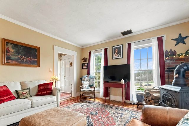14 Grist Mill Street, Sutton, NH 03260