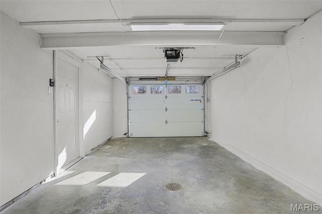 120 Moonlight Drive, Collinsville, IL 62234