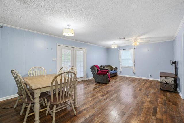 323 Rustic Road, Hideaway, TX 75771