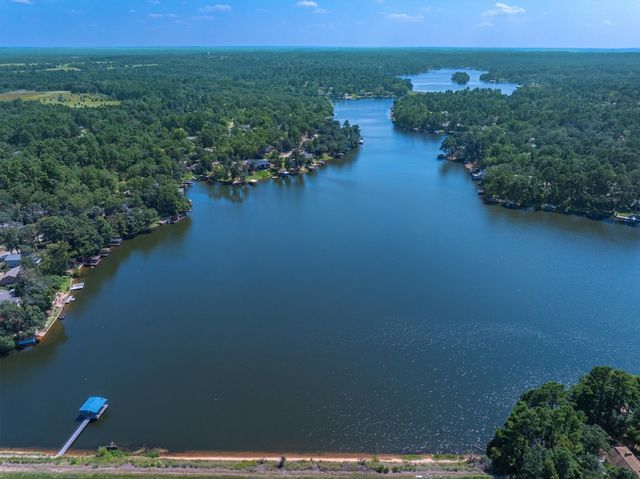 323 Rustic Road, Hideaway, TX 75771