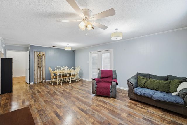 323 Rustic Road, Hideaway, TX 75771