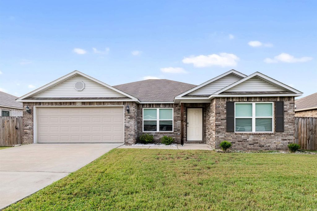 1110 O'Keefe Avenue, Conway, AR 72032