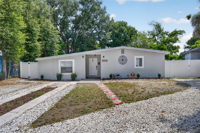 1221 ELINORE DRIVE, Orlando, FL 32808